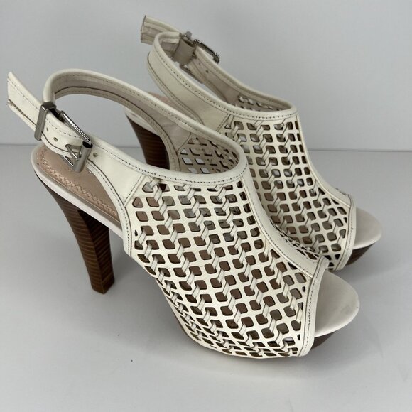 Gianni Bini Bohemian Class Heels Womens Size 6.5 Peep-Toe Cut-Out Buckled Shoes - Picture 2 of 9